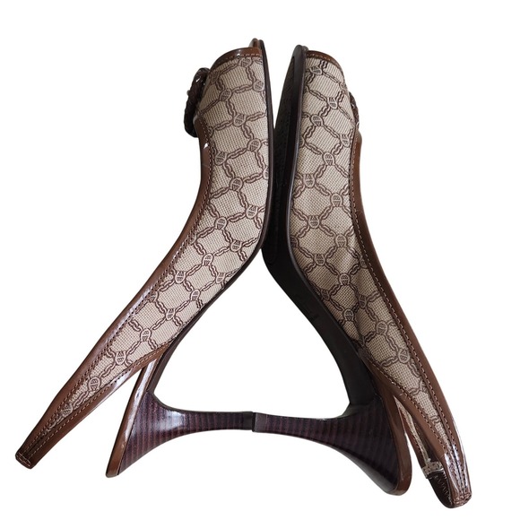 Vtg Etienne Aigner Slingback Heels Women 9M Brown Monogram Peep Toe Buckle Y2K - Picture 6 of 12